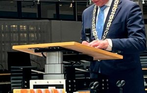 Apeldoorn burgemeester Ton Heerts